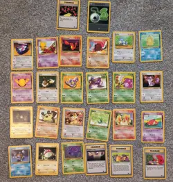 Original 2000 Pokemon Team Rocket 26 different base Pokemon and trainer cards - Image 1