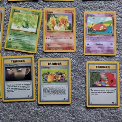 Original 2000 Pokemon Team Rocket 26 different base Pokemon and trainer cards - Image 2