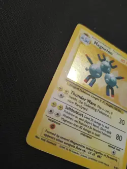 Pokemon TCG Magneton-Base Set 9/102 WOTC Holo Unlimited Holo Rare - Image 3