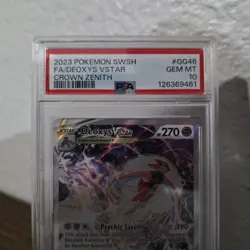 2023 POKEMON SWORD & SHIELD CROWN ZENITH #GG46 FULL ART/DEOXYS VSTAR PSA 10 - Image 4