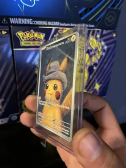Pikachu with Grey Felt Hat 085 Sv: Scarlet & Violet Promo Cards Regular - Image 3