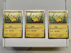 Pokemon TCG Celebrations Pikachu 25/25 25th Anniversary LP/NM + 3x Pikachu 002 - Image 4