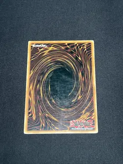 Yugioh Gilford the Lightning CT2-EN001 Limited Edition Secret Rare - Image 2