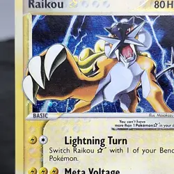 Pokemon Raikou Gold Star 114/115 Unseen Forces Holo LP Lightly Played TCG - Image 2