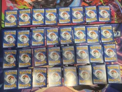 Pokemon TCG Lot of 32 EX NM Cards - Image 2