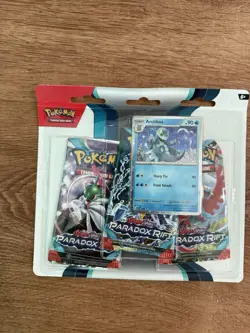 Pokemon Scarlet/Violet Paradox Rift 3-Pack Blister Pack (Random Promo) - Image 1
