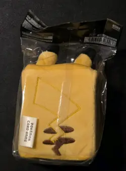 NEW OFFICIAL POKEMON CENTER JAPANESE PLUSH PIKACHU DECK BOX - Image 2