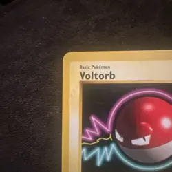 Pokemon TCG Voltorb Base Set (Shadowless) 67/102 Regular 1999 40 HP Common Basic - Image 3