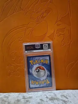 Pokemon TCG Urshifu V Single Strike TG18/TG30 PSA 9 Battle Styles 💥📈🥋 - Image 2