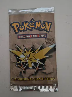 1999 Pokemon Fossil pack Zapdos factory sealed WOTC New near mint vintage - Image 5