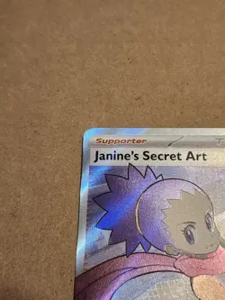 Pokemon TCG Janine's Secret Art 088/064 Full Art Trainer Shrouded Fable NM - Image 3