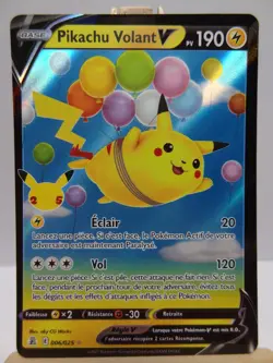 Carte Pokemon " Pikachu Volant V " 006/025 - Celebrations 25 Ans - EB7.5 NEUF FR - Image 3