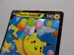 Carte Pokemon " Pikachu Volant V " 006/025 - Celebrations 25 Ans - EB7.5 NEUF FR - Image 5