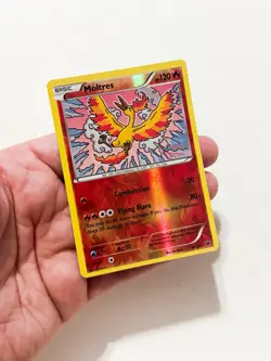 Pokemon TCG Moltres 9/124 Holo Rare | XY Fates Collide 2016 LP - Image 1