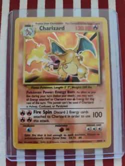 Pokemon Charizard Holo Unlimited Rare Card Base Set 4/102 - Image 1