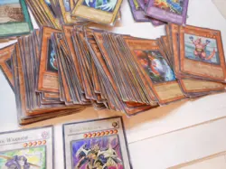 VINTAGE 1996 YU-GI-OH KAZUKI TAKAHASHI 309 MIXED CARD LOT & OFFICIAL RULE BOOK - Image 5