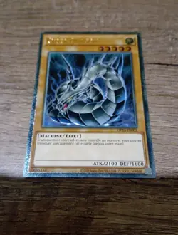 Yu-Gi-Oh ! Cyber Dragon OP16-FR001 Ultimate Rare En Francais - Image 1
