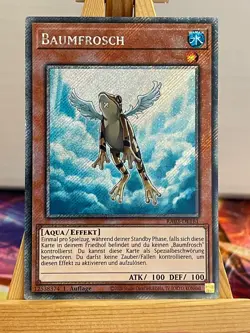 Baumfrosch RA03-DE161 Platinum Secret Rare Deutsch NM YUGIOH - Image 1