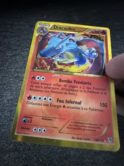 DRACAUFEU SECRETE - POKEMON 136/135 NOIR ET BLANC TEMPETE PLASMA FR - Image 4
