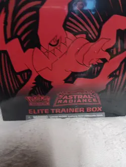 Pokemon TCG Sword & Shield Astral Radiance Elite Trainer Box NEW SEALED FAST - Image 2