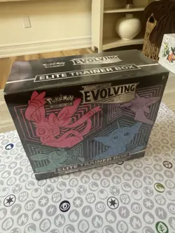 Pokemon TCG Sword and Shield Evolving Skies Elite Trainer Box ETB Sealed - Image 1