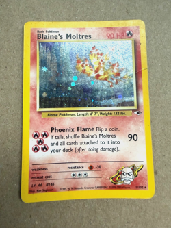 2000 VINTAGE POKEMON TCG Pokemon Gym Heroes Blaine’s Moltres #1/132 Holo Rare MP - Image 1
