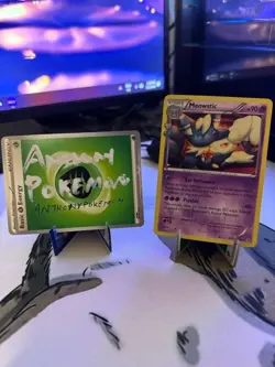 Pokemon TCG Meowstic RC15/RC32 Radiant Collection LP - Image 1
