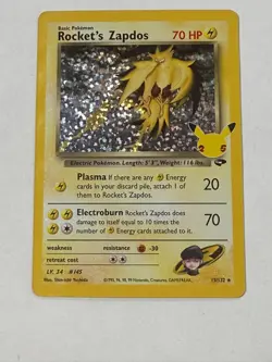 Rocket's Zapdos - Celebrations: Classic Collection 15/132 - Pokemon - Image 1