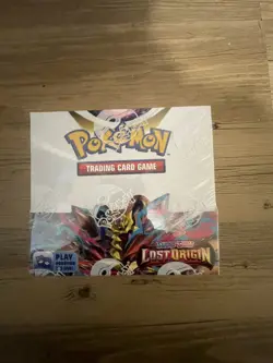 Pokemon Lost Origin SWSH Booster Box (36 Packs) & Protector case New & Sealed - Image 1