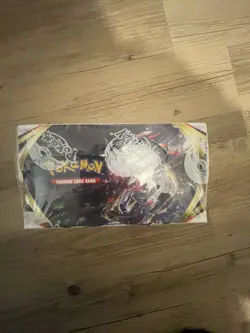 Pokemon Lost Origin SWSH Booster Box (36 Packs) & Protector case New & Sealed - Image 4