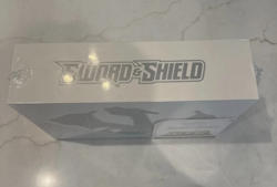 Pokemon TCG Sword & Shield Charizard Ultra Premium Collection Box 820650871115 - Image 2
