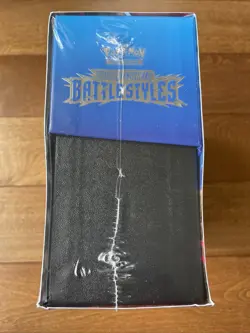 🔥 Pokemon TCG Sword & Shield - Battle Styles - Elite Trainer Box ETB BLUE - Image 3
