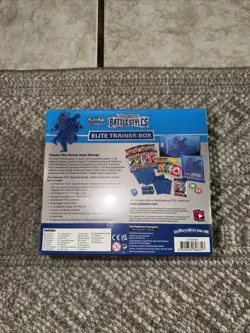 Pokemon TCG Sword & Shield - Battle Styles - Elite Trainer Box ETB BLUE - Image 2