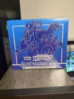Pokemon TCG Sword & Shield - Battle Styles - Elite Trainer Box ETB Blue - Image 1