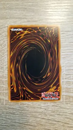 YuGiOh - Blue-Eyes White Dragon - DPKB-EN001 - Near Mint - Super Rare - Image 2