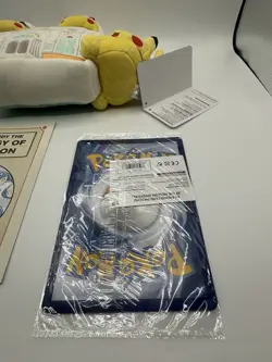 Pokemon x National History Museum Pikachu Jumbo Promo TCG Card & Plush Toy - Image 4