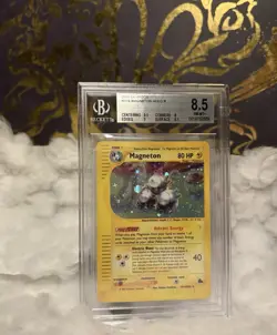 Beckett 2003 Pokemon Skyridge Magneton 8.5 NM-Mint English H18/H32 Holofoil Rare - Image 2