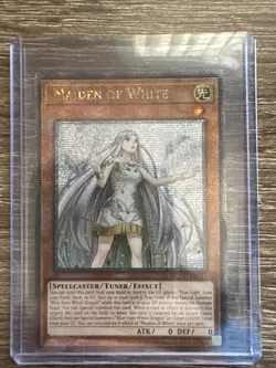 Yugi Maiden of White 1st Edition SDWD-EN041 Quarter Century Secret Rare NM - Image 1