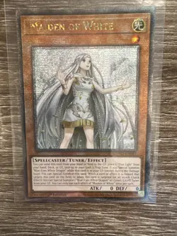 Yugi Maiden of White 1st Edition SDWD-EN041 Quarter Century Secret Rare NM - Image 3