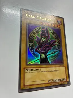 USA Seller Yugioh Dark Magician Legend of Blue-Eyes Ultra Rare LOB-005 MP - Image 2