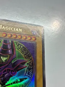 USA Seller Yugioh Dark Magician Legend of Blue-Eyes Ultra Rare LOB-005 MP - Image 4
