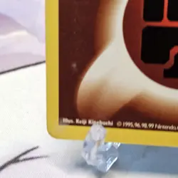 1st Edition Shadowless Fighting Energy Damaged 97/102 Base Set Pokemon Card 1999 - Image 4