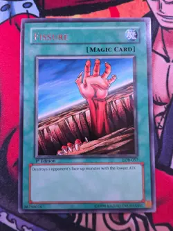 Fissure LOB-057 the Legend of Blue Eyes White Dragon 1st Edition - Image 2