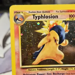 Typhlosion 17/111 Holo Rare Swirl LP Neo Genesis Pokemon Card 2000 WOTC - Image 4