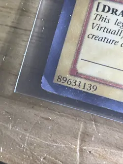 Blue Eyes White Dragon BPT-009 Secret Rare PLAYED, See Pics - Image 2