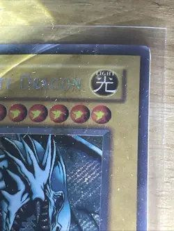 Blue Eyes White Dragon BPT-009 Secret Rare PLAYED, See Pics - Image 4