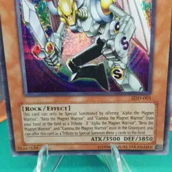 Valkyrion the Magna Warrior SDD-001 Lightly Played Prismatic Secret Rare Holo - Image 3