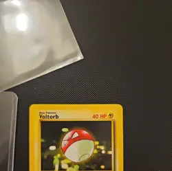 Voltorb 69/82 - 1st Edition Team Rocket Vintage Pokemon Card - NM 2 - Image 3