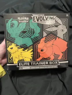POKEMON EVOLVING SKIES ELITE TRAINER BOX LEAFEON UMBREON JOLTEON FLAREON SEALED - Image 1