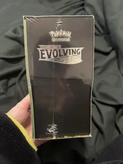 POKEMON EVOLVING SKIES ELITE TRAINER BOX LEAFEON UMBREON JOLTEON FLAREON SEALED - Image 4